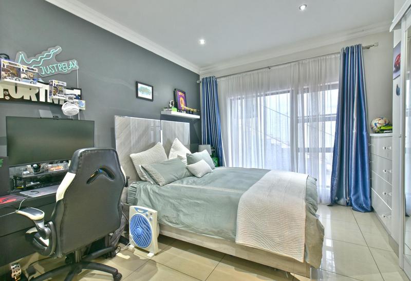 9 Bedroom Property for Sale in Glenvista Gauteng