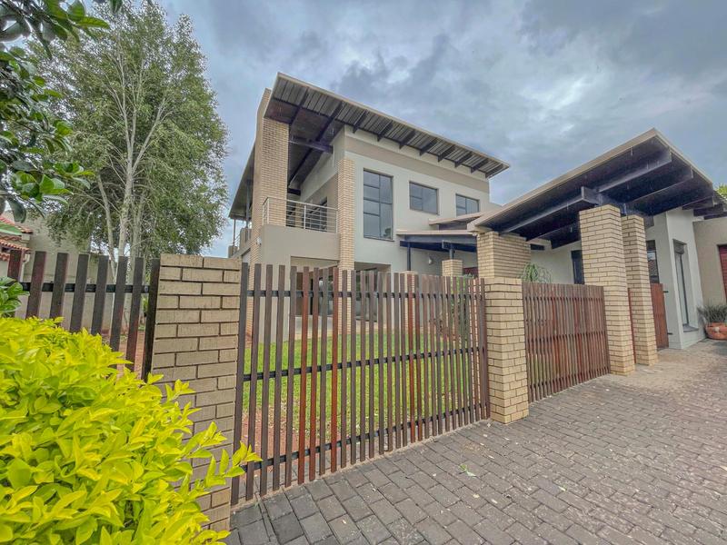 To Let 4 Bedroom Property for Rent in Midstream Estate Gauteng