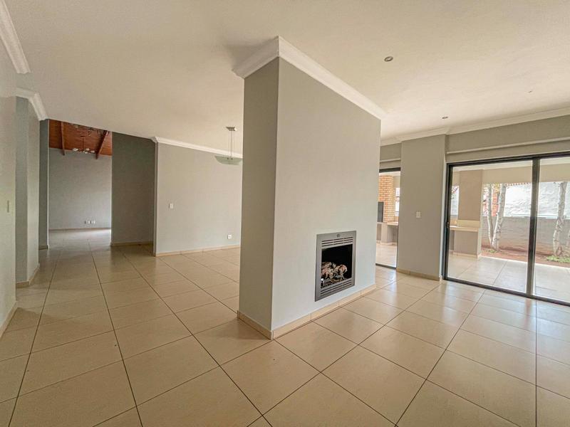 To Let 4 Bedroom Property for Rent in Midstream Estate Gauteng