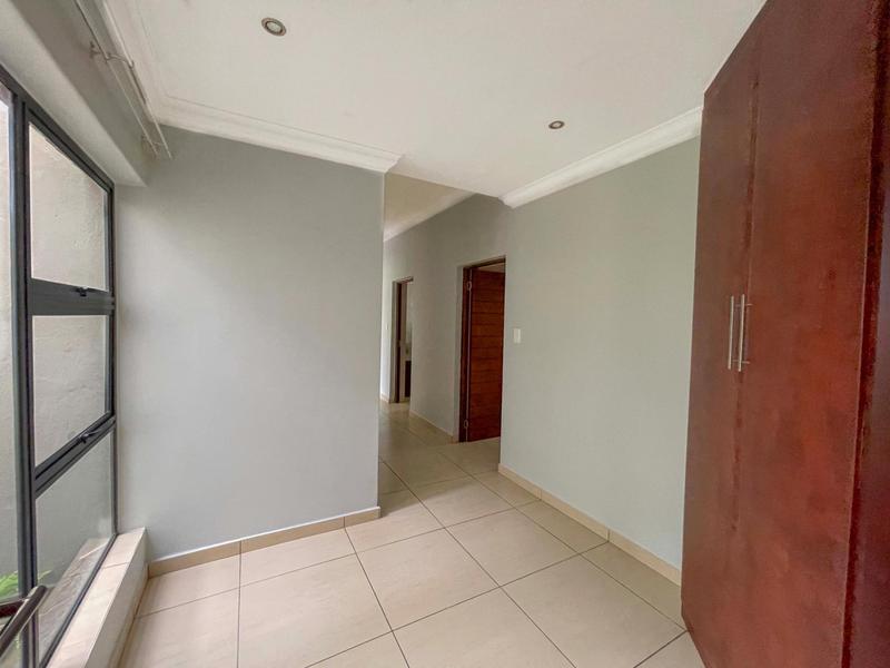 To Let 4 Bedroom Property for Rent in Midstream Estate Gauteng