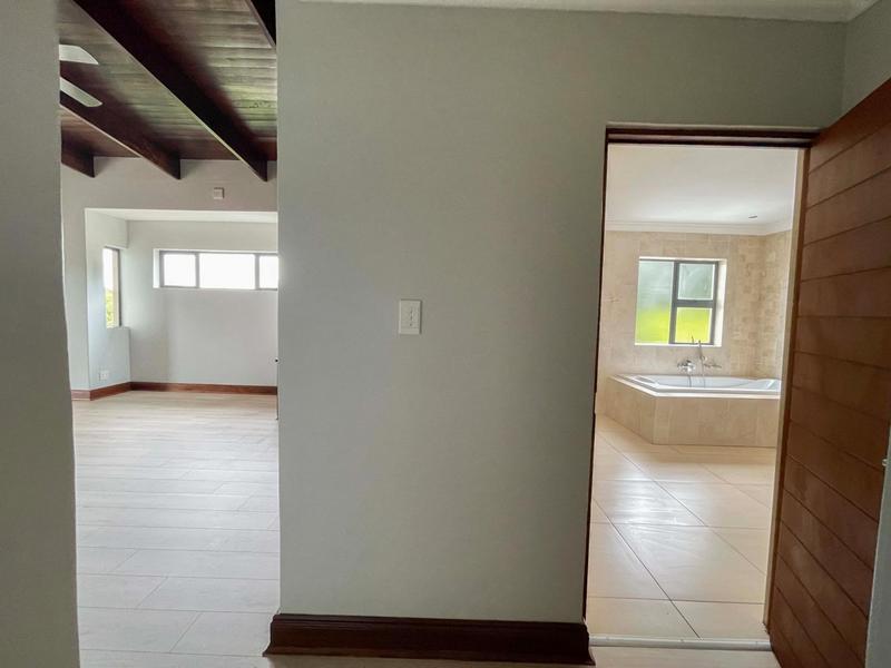 To Let 4 Bedroom Property for Rent in Midstream Estate Gauteng