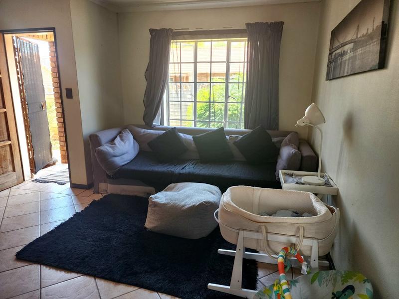 2 Bedroom Property for Sale in Doornpoort Gauteng