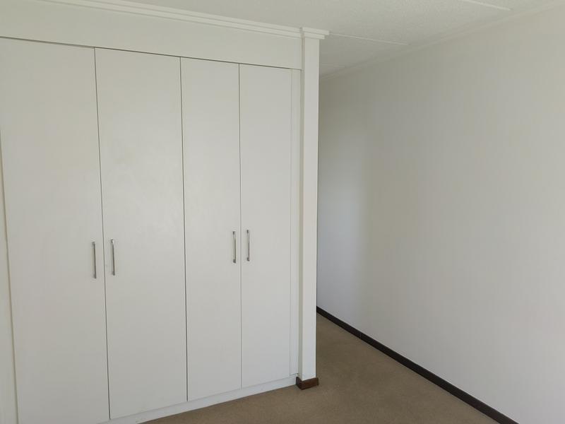 To Let 2 Bedroom Property for Rent in Bryanston Gauteng