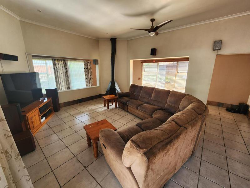 4 Bedroom Property for Sale in Newlands Gauteng