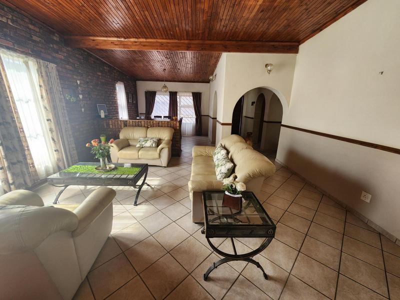 4 Bedroom Property for Sale in Newlands Gauteng