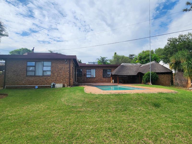 4 Bedroom Property for Sale in Newlands Gauteng