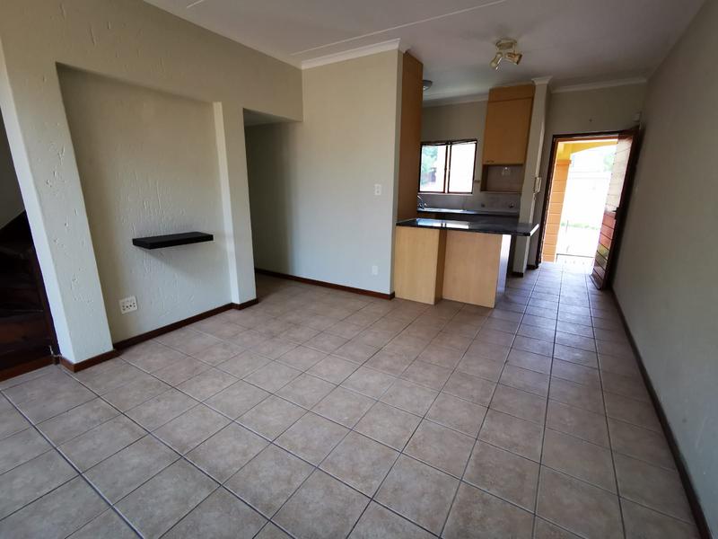 To Let 2 Bedroom Property for Rent in Sunninghill Gauteng