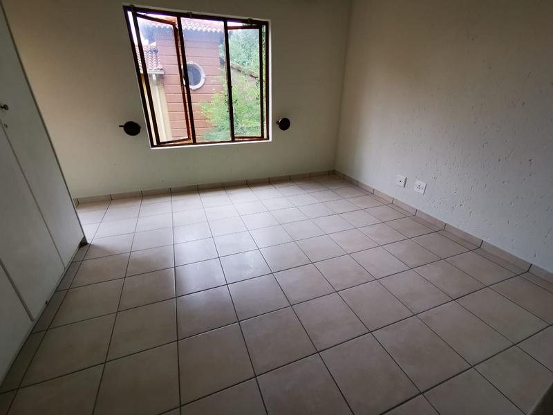 To Let 2 Bedroom Property for Rent in Sunninghill Gauteng