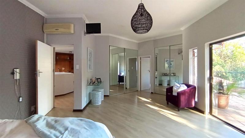 4 Bedroom Property for Sale in Eldoraigne Gauteng