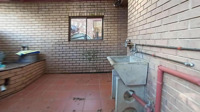 4 Bedroom Property for Sale in Eldoraigne Gauteng