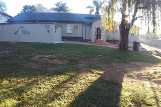 9 Bedroom Property for Sale in Erasmia Gauteng