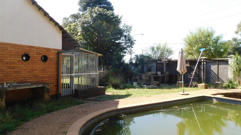 4 Bedroom Property for Sale in Lyttelton Gauteng