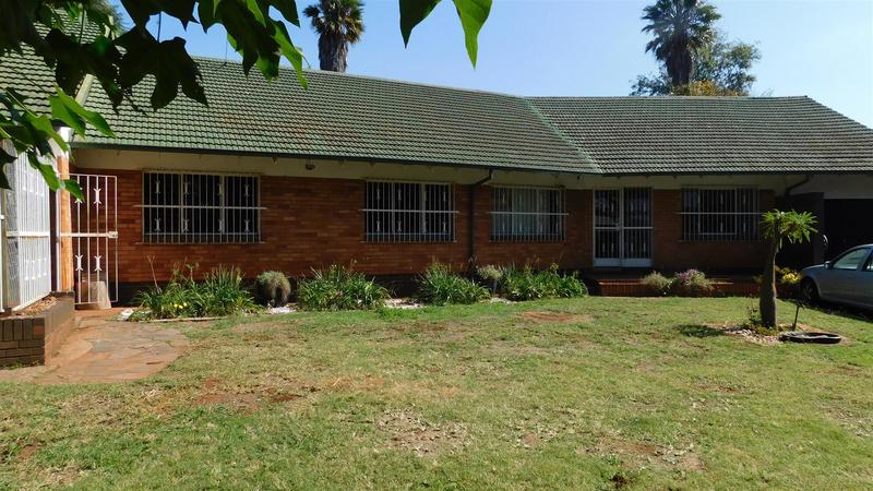 4 Bedroom Property for Sale in Lyttelton Gauteng