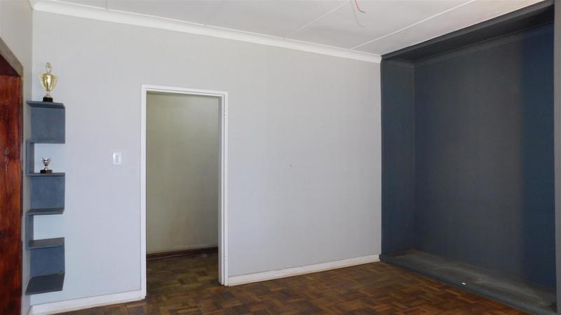 4 Bedroom Property for Sale in Lyttelton Gauteng