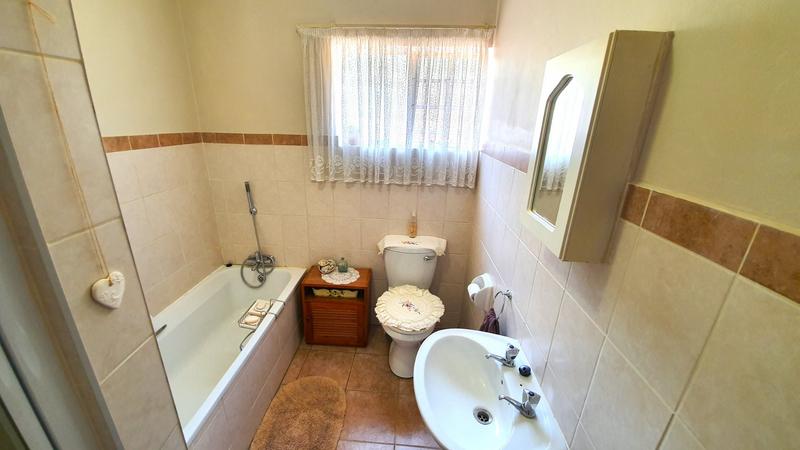 2 Bedroom Property for Sale in Montana Gauteng