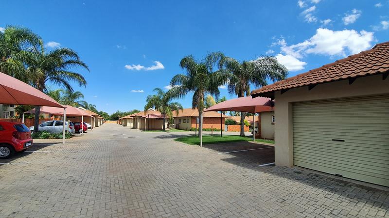 2 Bedroom Property for Sale in Montana Gauteng