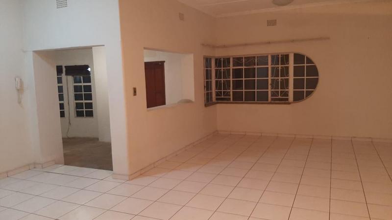 To Let 4 Bedroom Property for Rent in Kensington Gauteng