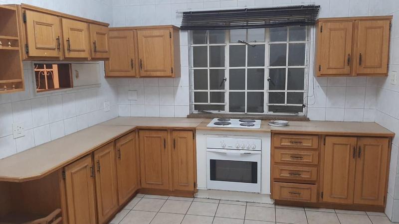 To Let 4 Bedroom Property for Rent in Kensington Gauteng