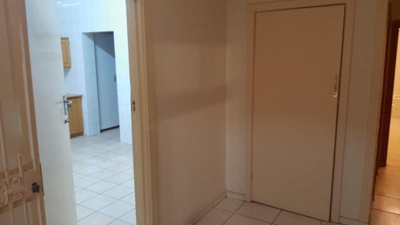 To Let 4 Bedroom Property for Rent in Kensington Gauteng