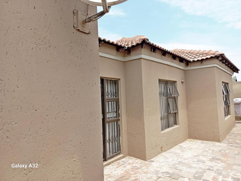 4 Bedroom Property for Sale in Birch Acres Gauteng