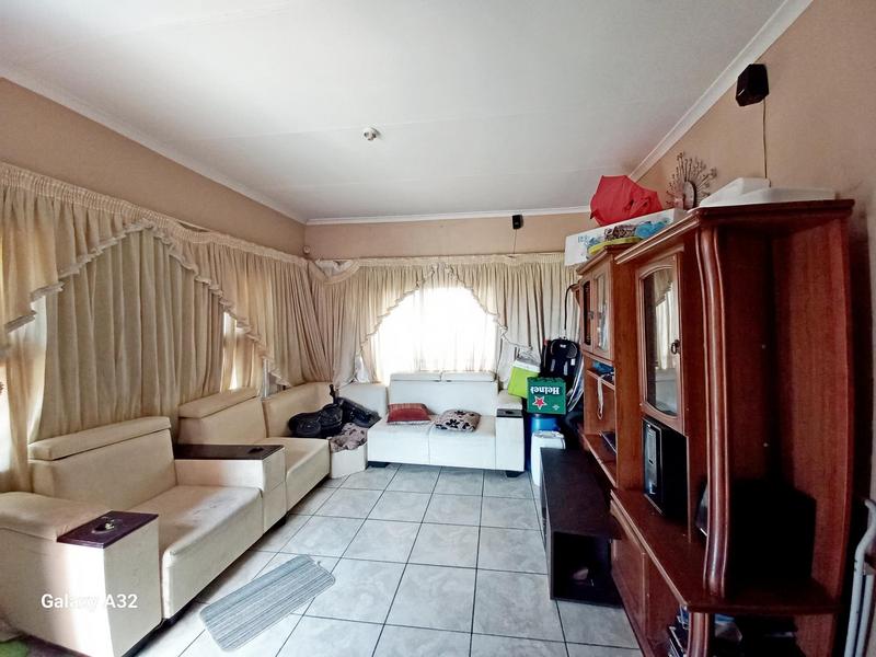 3 Bedroom Property for Sale in Birch Acres Gauteng