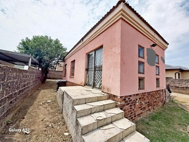 3 Bedroom Property for Sale in Birch Acres Gauteng