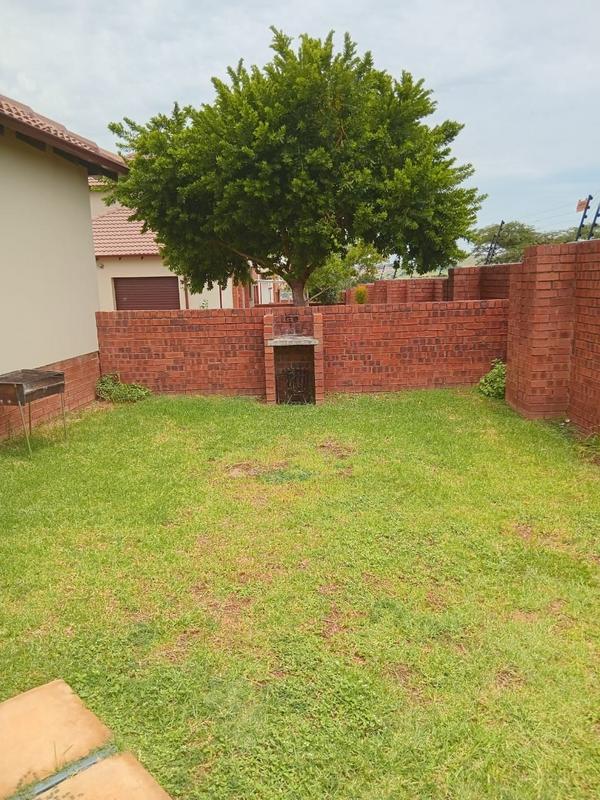 To Let 3 Bedroom Property for Rent in The Reeds Gauteng