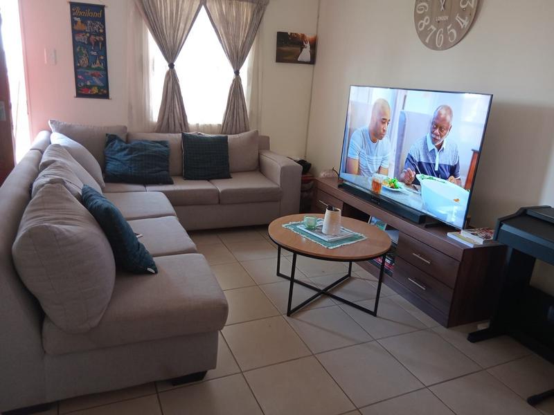 To Let 3 Bedroom Property for Rent in The Reeds Gauteng