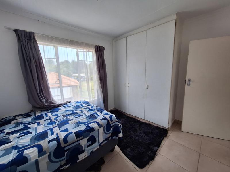 To Let 2 Bedroom Property for Rent in Erand Gardens Gauteng