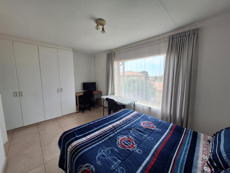 To Let 2 Bedroom Property for Rent in Erand Gardens Gauteng