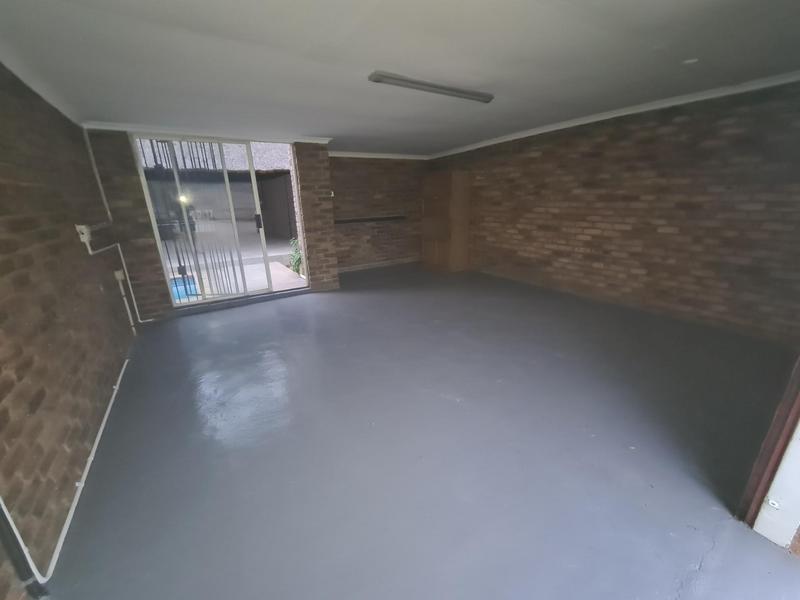 2 Bedroom Property for Sale in Highveld Gauteng