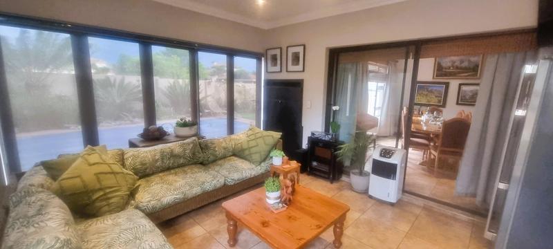 4 Bedroom Property for Sale in Amberfield Gauteng