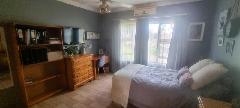 4 Bedroom Property for Sale in Amberfield Gauteng