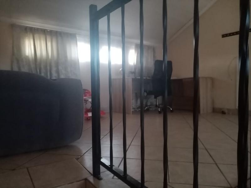 3 Bedroom Property for Sale in Halfway Gardens Gauteng