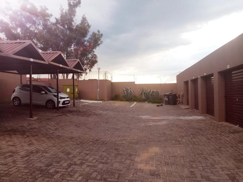 3 Bedroom Property for Sale in Halfway Gardens Gauteng