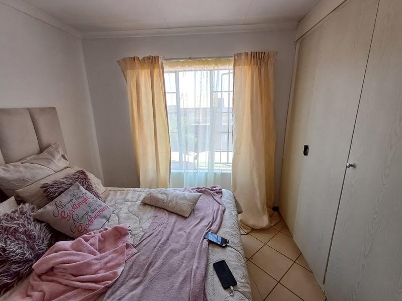 2 Bedroom Property for Sale in Theresa Park Gauteng