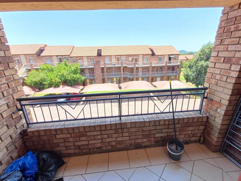 2 Bedroom Property for Sale in Theresa Park Gauteng