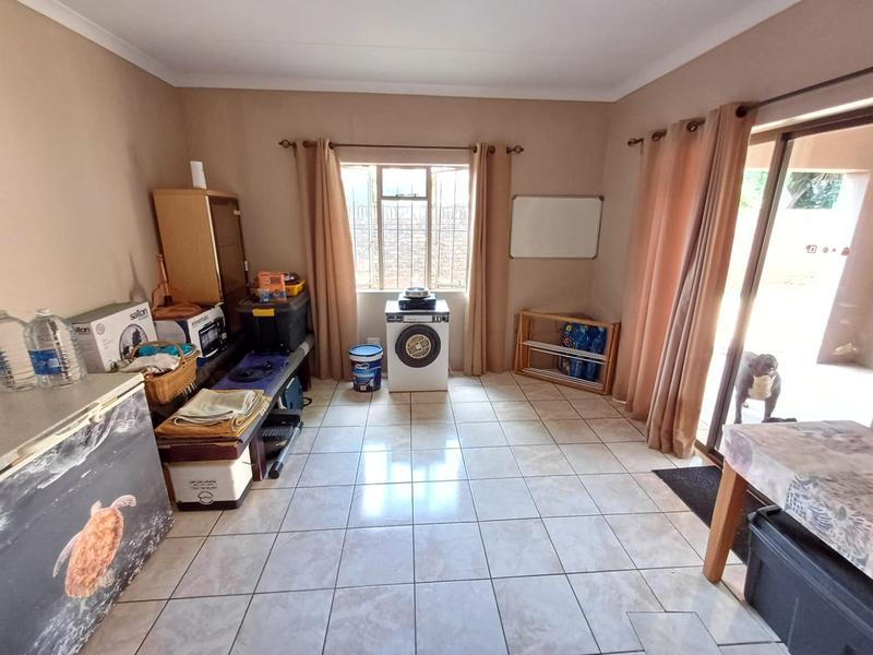 3 Bedroom Property for Sale in Theresa Park Gauteng