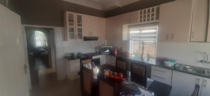 6 Bedroom Property for Sale in Pretoria West Gauteng