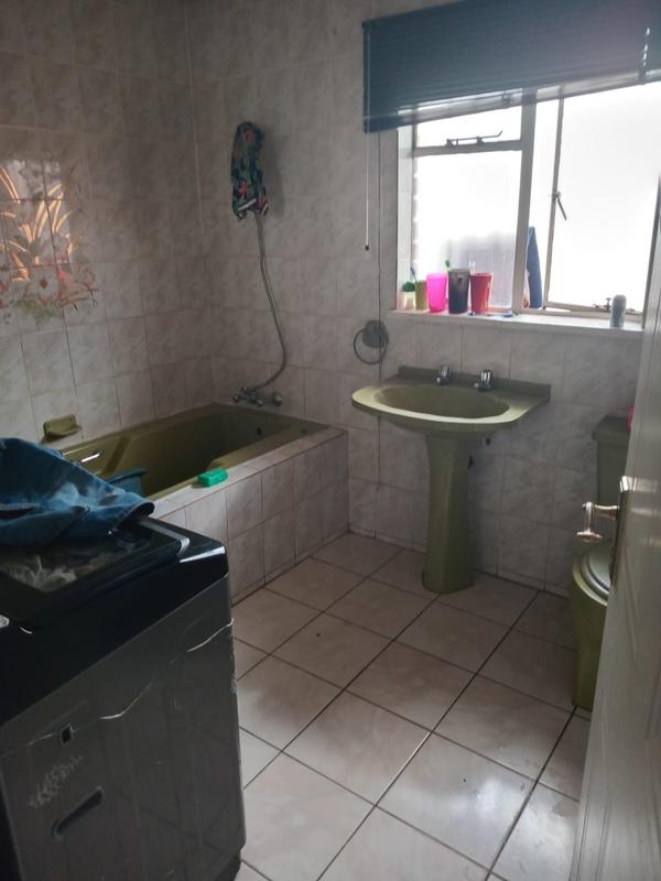 3 Bedroom Property for Sale in Orlando Gauteng