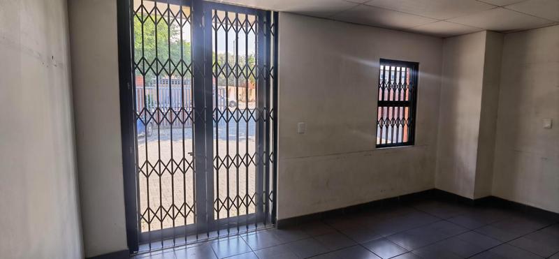 To Let commercial Property for Rent in N4 Gateway Industrial Park Gauteng