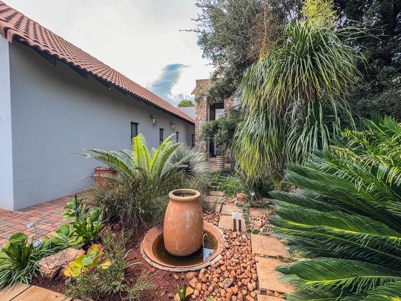 5 Bedroom Property for Sale in Midstream Estate Gauteng