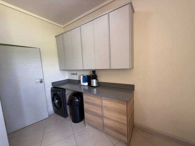 4 Bedroom Property for Sale in Midstream Ridge Gauteng