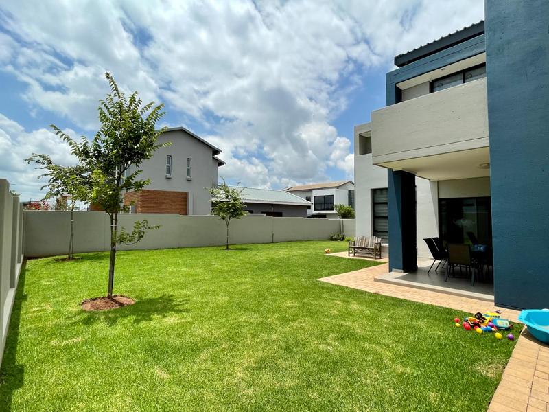 3 Bedroom Property for Sale in Midstream Meadows Gauteng