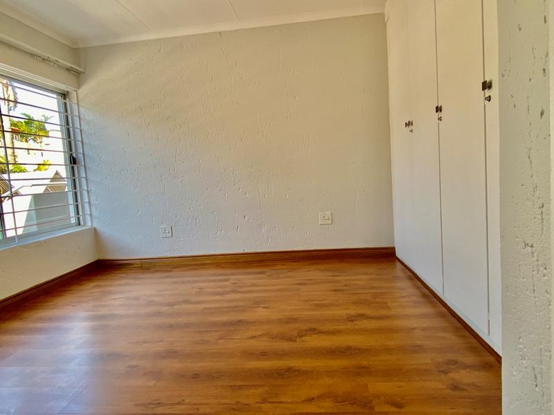 To Let 1 Bedroom Property for Rent in Sandown Gauteng