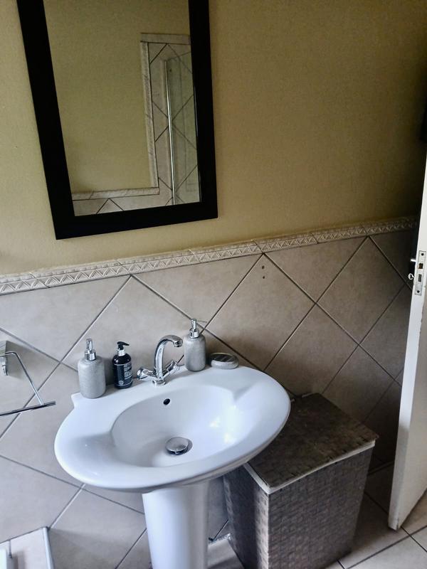 2 Bedroom Property for Sale in Sandown Gauteng