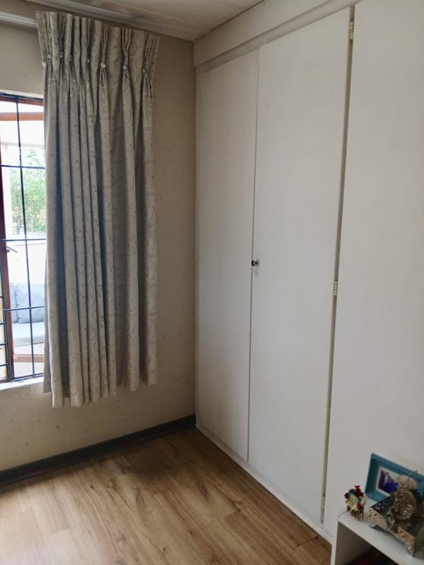 2 Bedroom Property for Sale in Sandown Gauteng