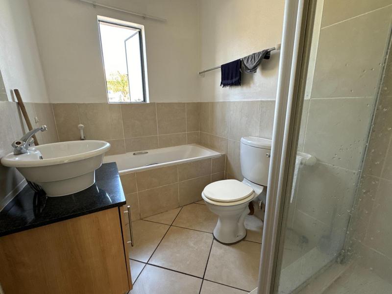 2 Bedroom Property for Sale in Ferndale Gauteng