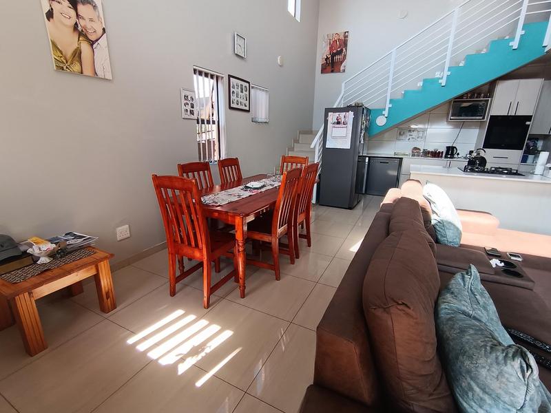 6 Bedroom Property for Sale in Primrose Gauteng