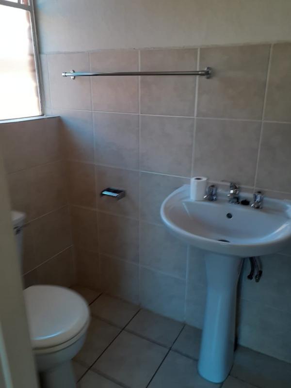 2 Bedroom Property for Sale in Amandasig Gauteng